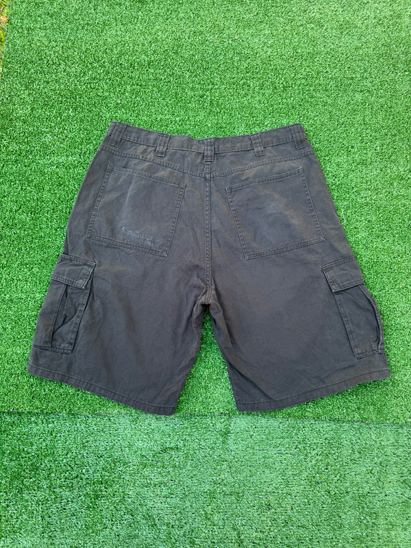 VINTAGE NIKE CARGO SHORTS 37