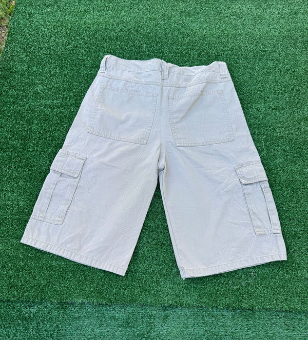 VINTAGE CARGO SHORTS 32