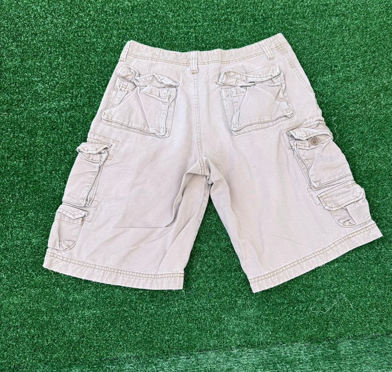 VINTAGE NIKE CARGO SHORTS 31