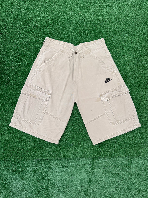 VINTAGE NIKE CARGO SHORTS 29