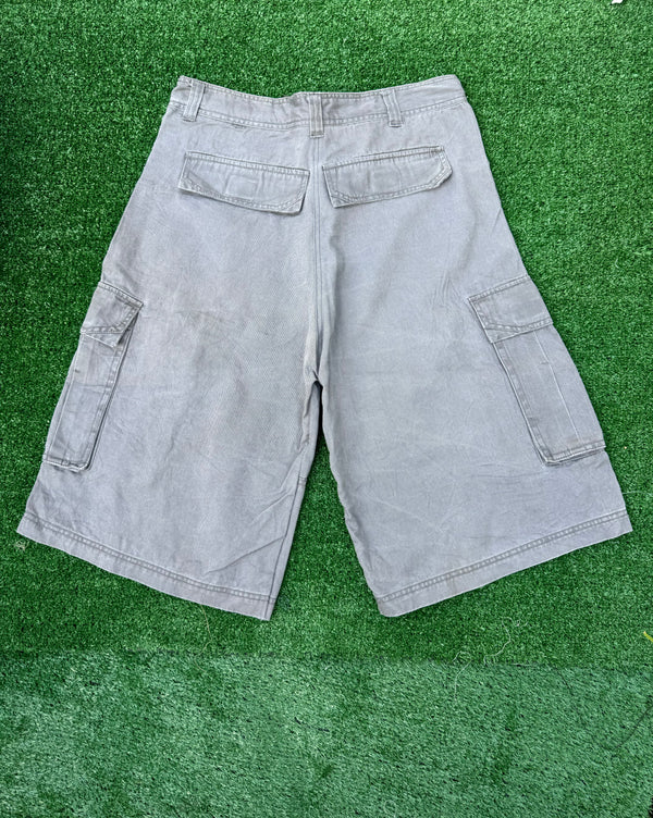 VINTAGE CARHARTT CARGO SHORTS 32