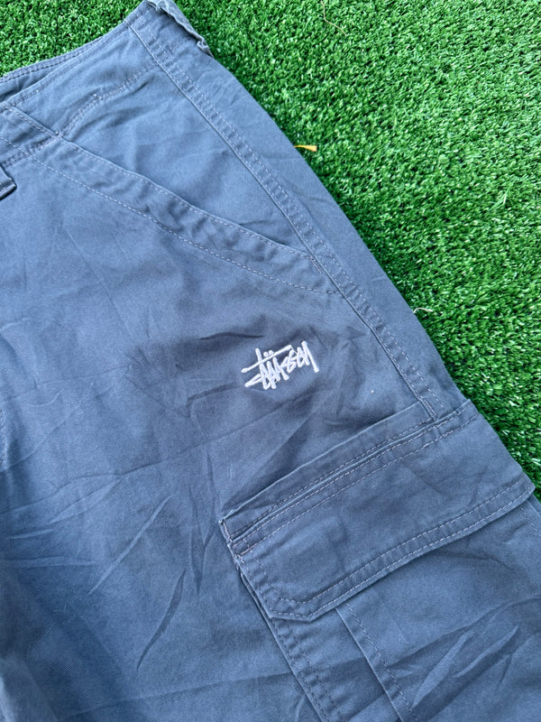 VINTAGE STUSSY CARGO SHORTS 31