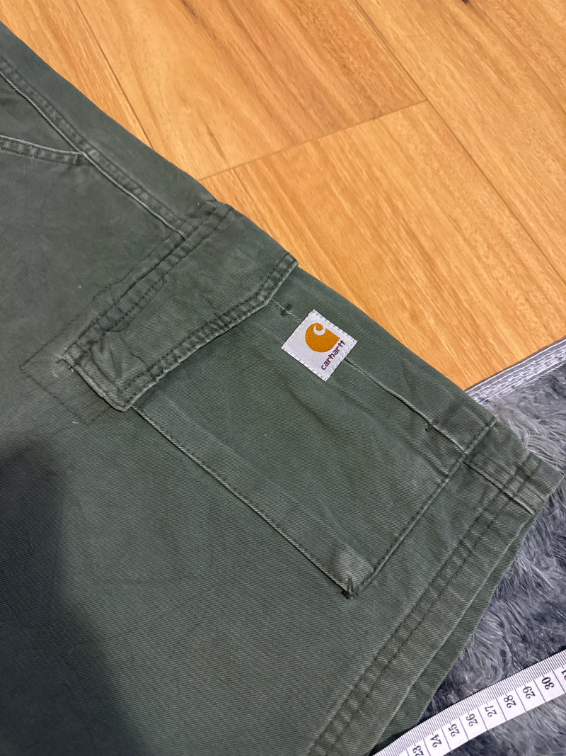 VINTAGE CARHARTT CARGO SHORTS 31