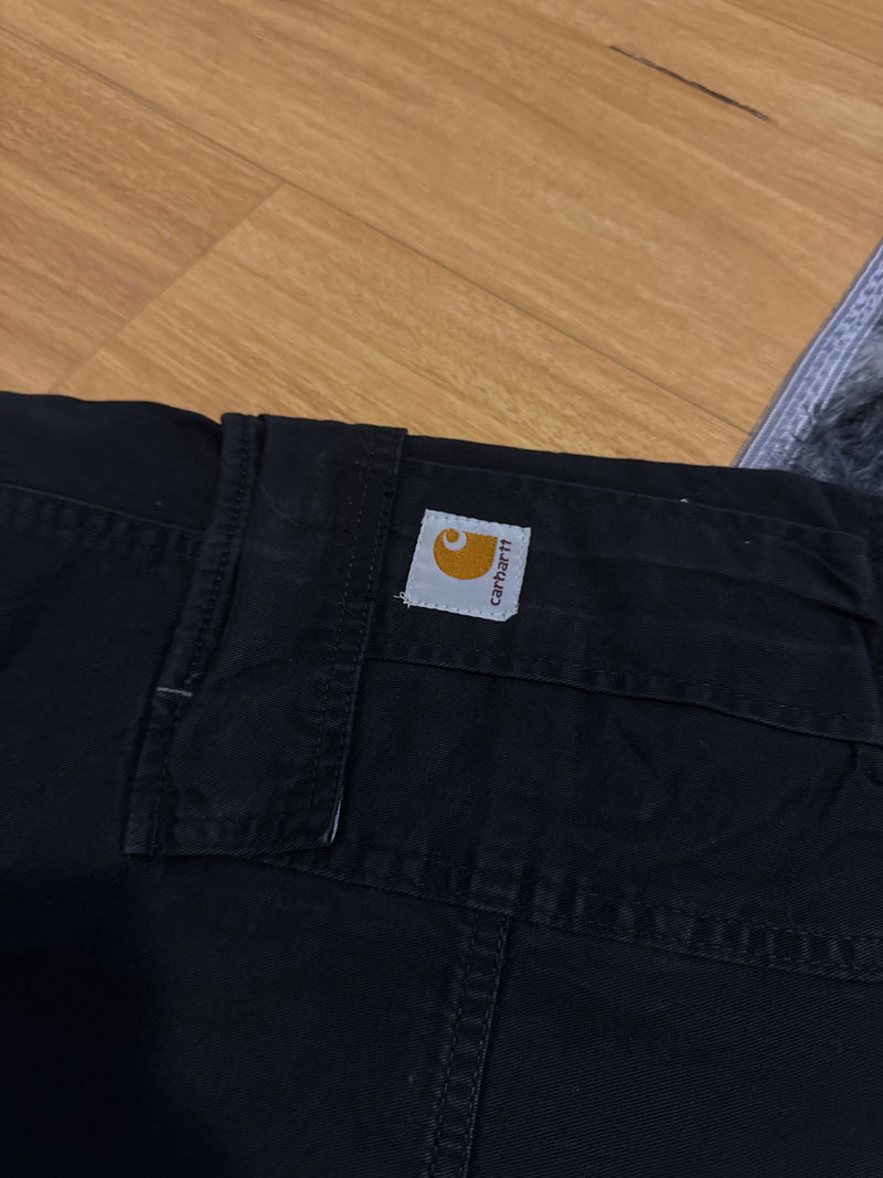 VINTAGE CARHARTT CARGO SHORTS 29