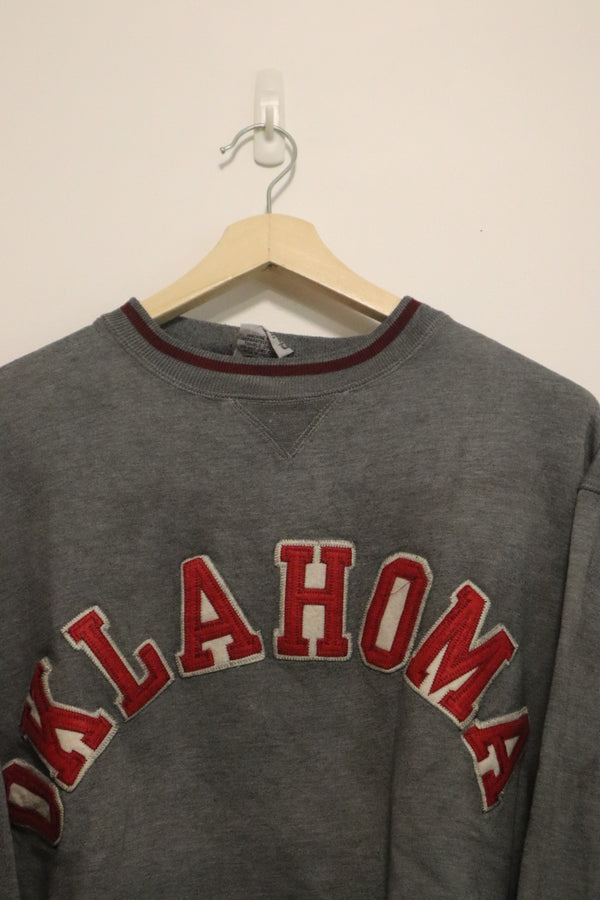 VINTAGE OKLAHOMA SWEATER (L)